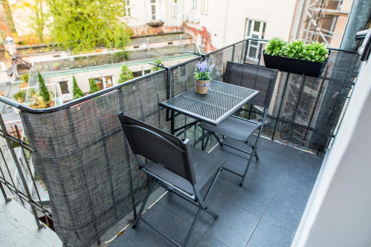 Tribeca City Center Apartments Krasków Exterior foto
